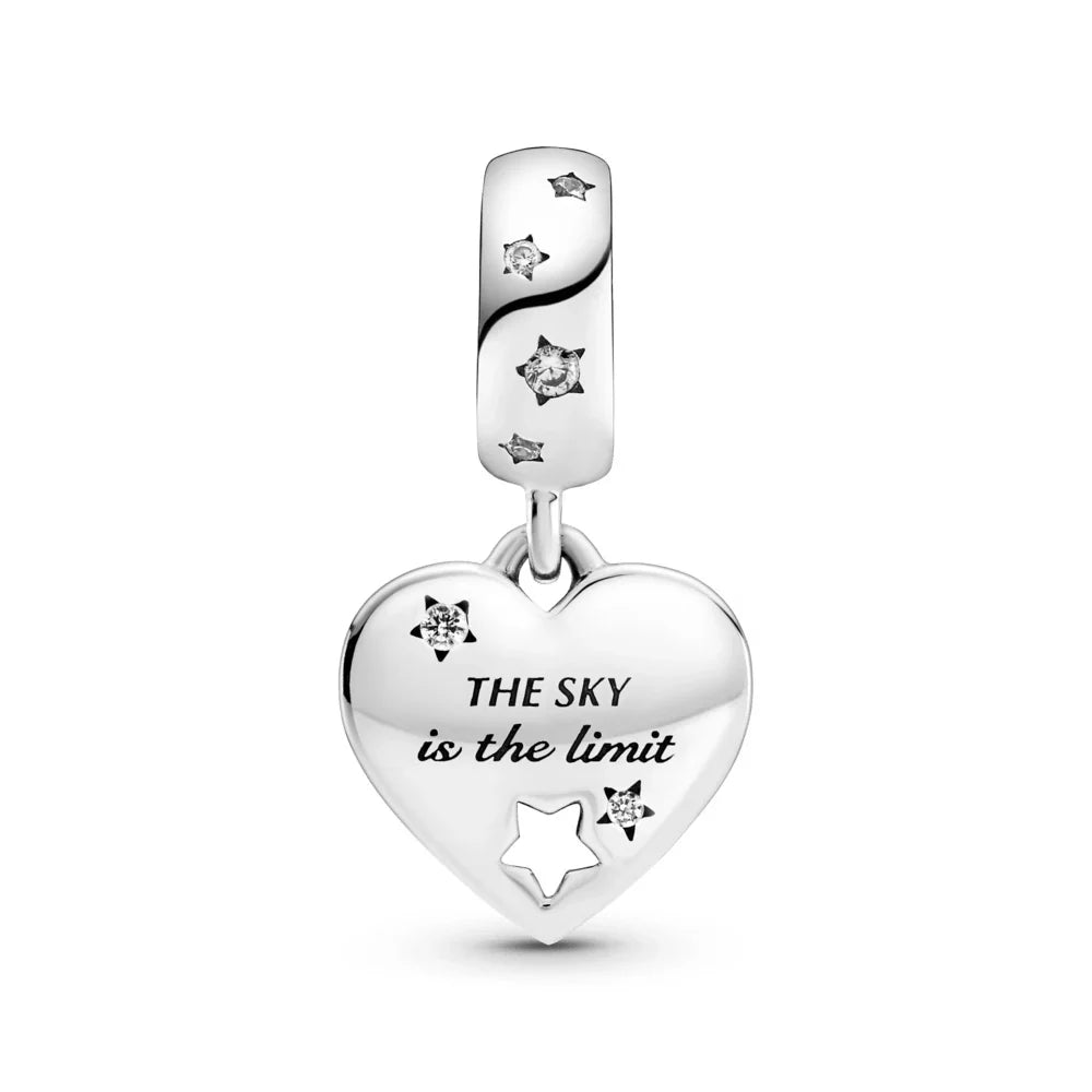 Charm Pendente Parabens Com Coracao e Estrelas Conquista