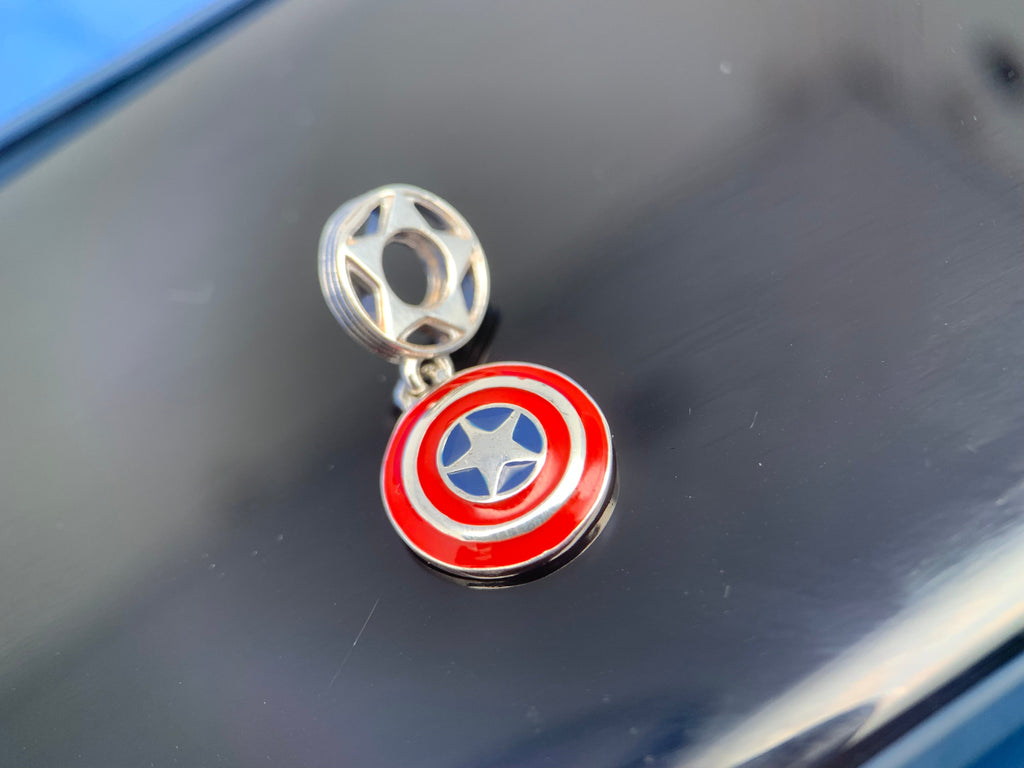 Charm Escudo Capitão América - Marvel